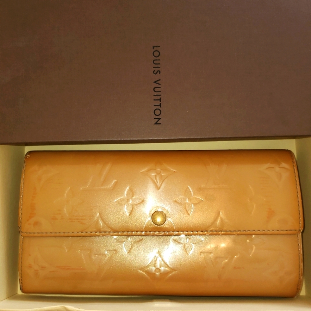 Louis Vuitton wallet